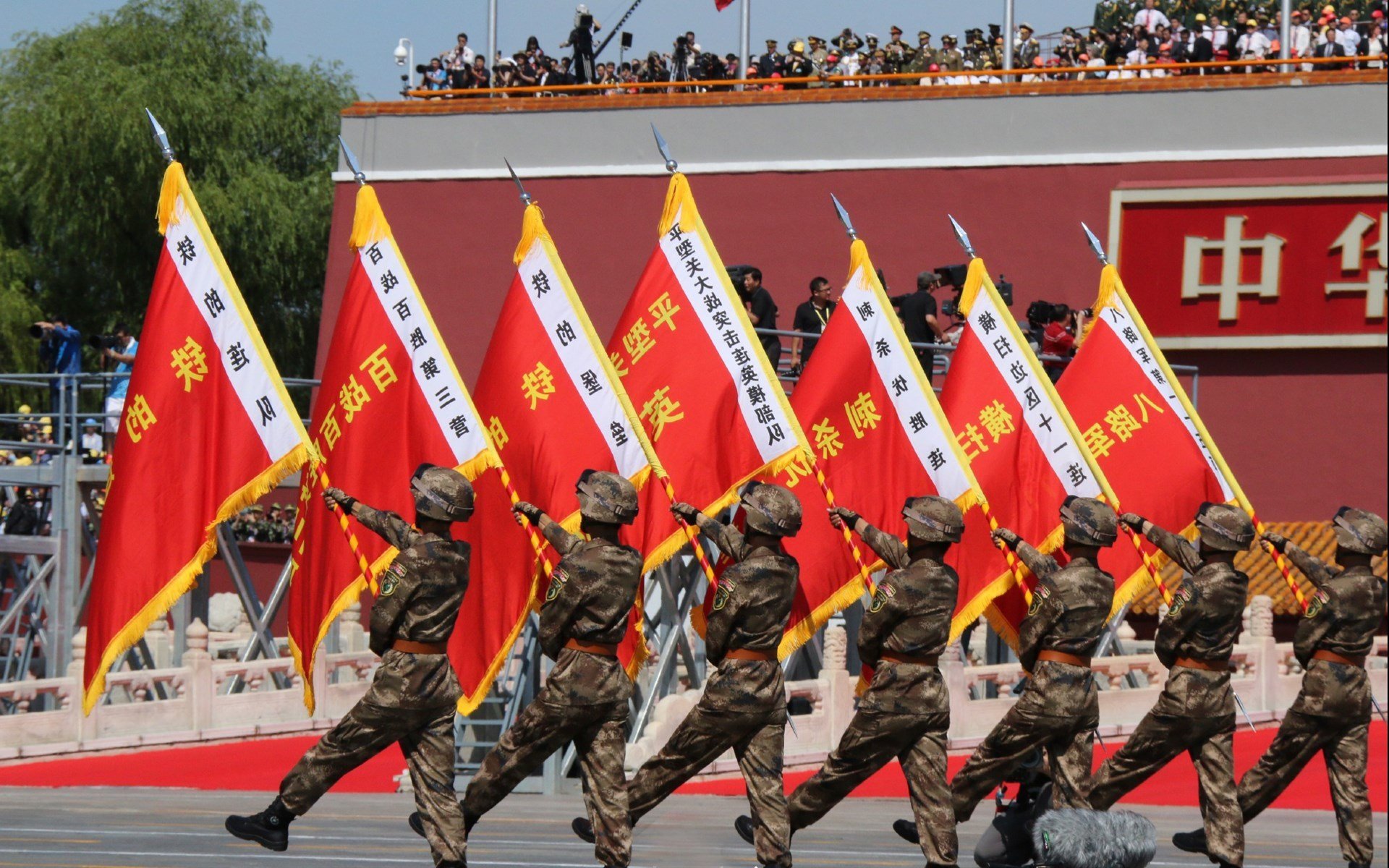 爱游戏官方网站-蓝军客场负于布莱顿，遭遇双杀，蓝军指的是哪个球队