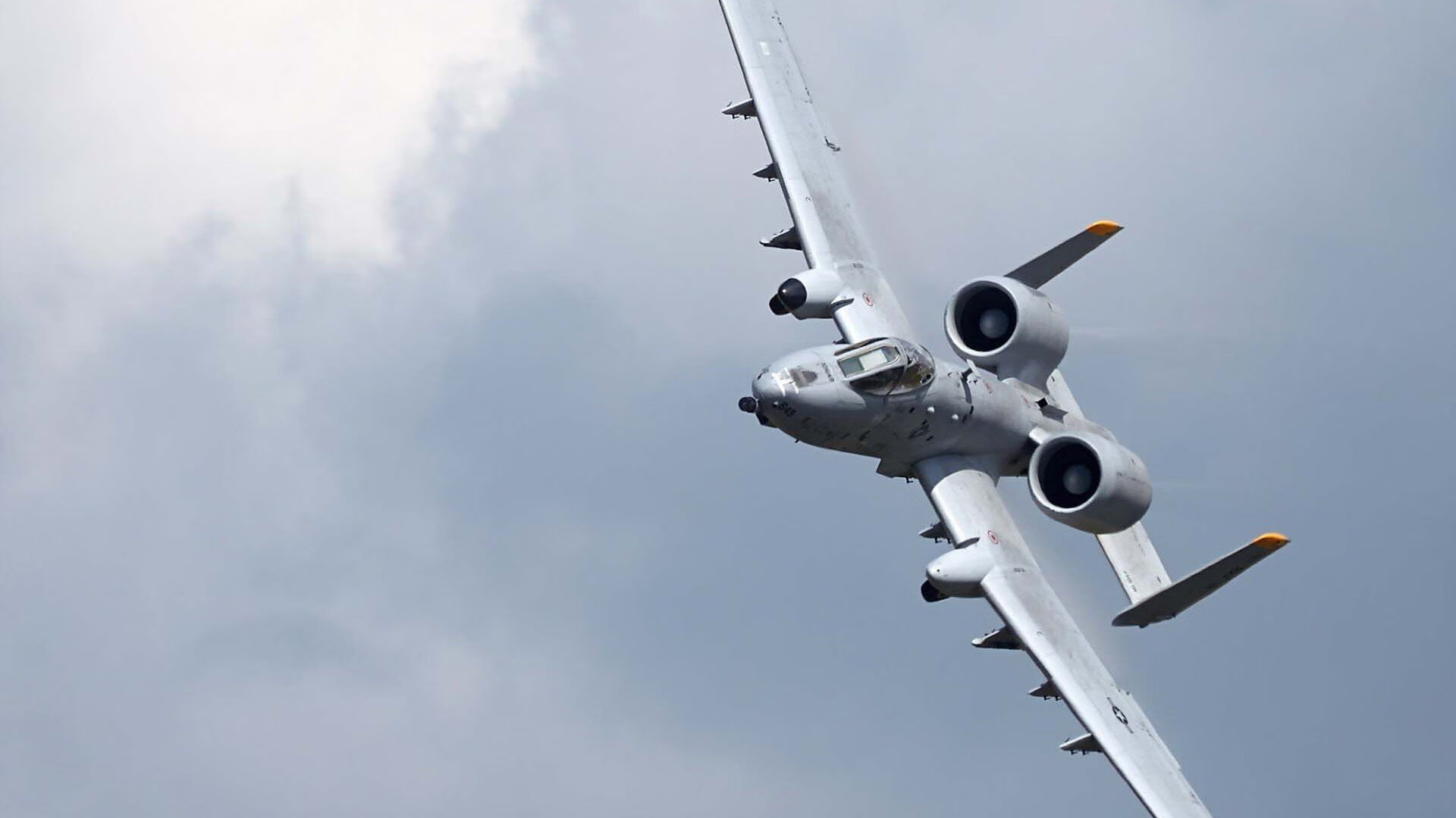 AYX体育官网-林丹出席国际论坛畅谈运动员退役生活，林丹退役干啥去了